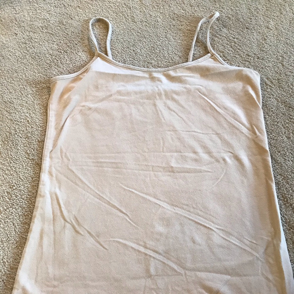 🛍🛍🛍WHITE TANK TOP🛍🛍🛍